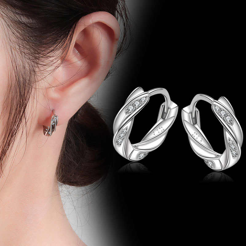 VELE #ED904 EARRINGS - VELE Official | Affordable Luxury Jewelry with Elegant Design