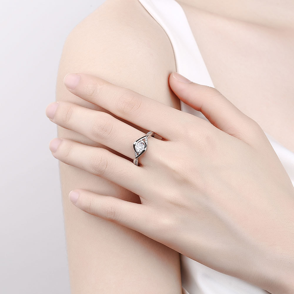 VELE #NJ744 RING - VELE Official | Affordable Luxury Jewelry with Elegant Design