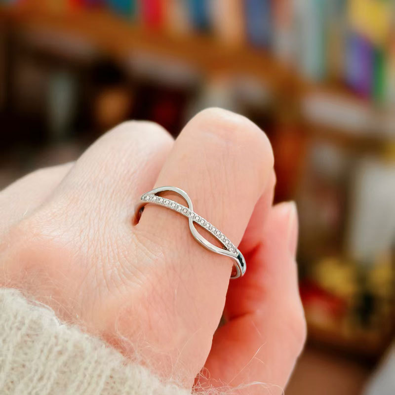 VELE #AJ917 RING - VELE Official | Affordable Luxury Jewelry with Elegant Design