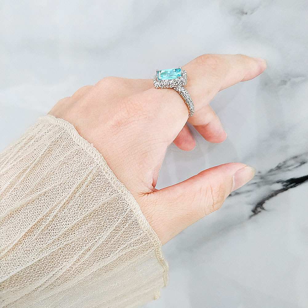 VELE #AJ376 RING - VELE Official | Affordable Luxury Jewelry with Elegant Design