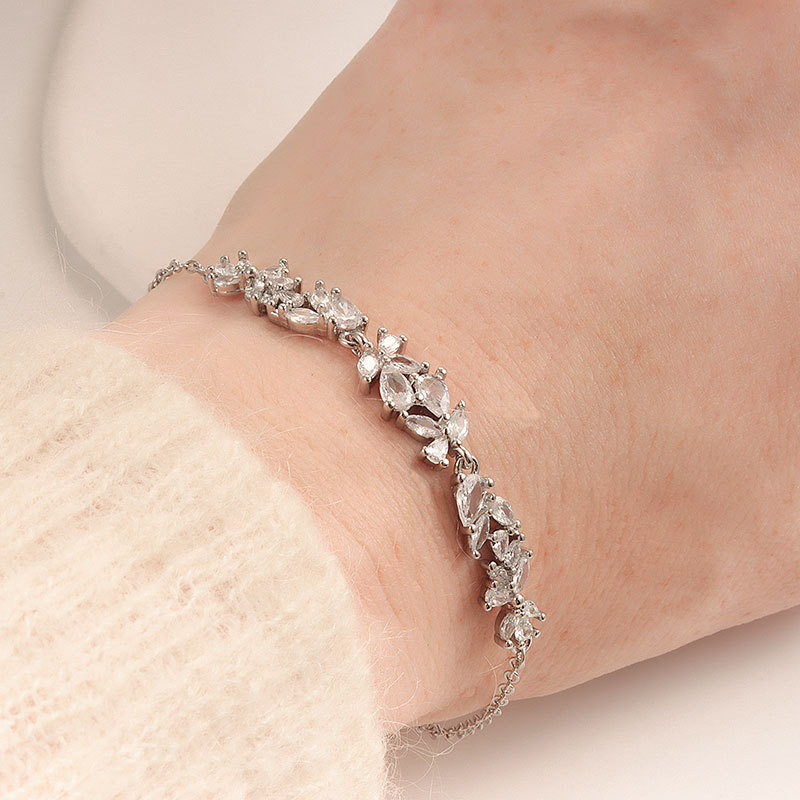VELE #SL010 BRACELET - VELE Official | Affordable Luxury Jewelry with Elegant Design