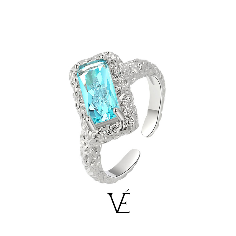 VELE #AJ376 RING - VELE Official | Affordable Luxury Jewelry with Elegant Design