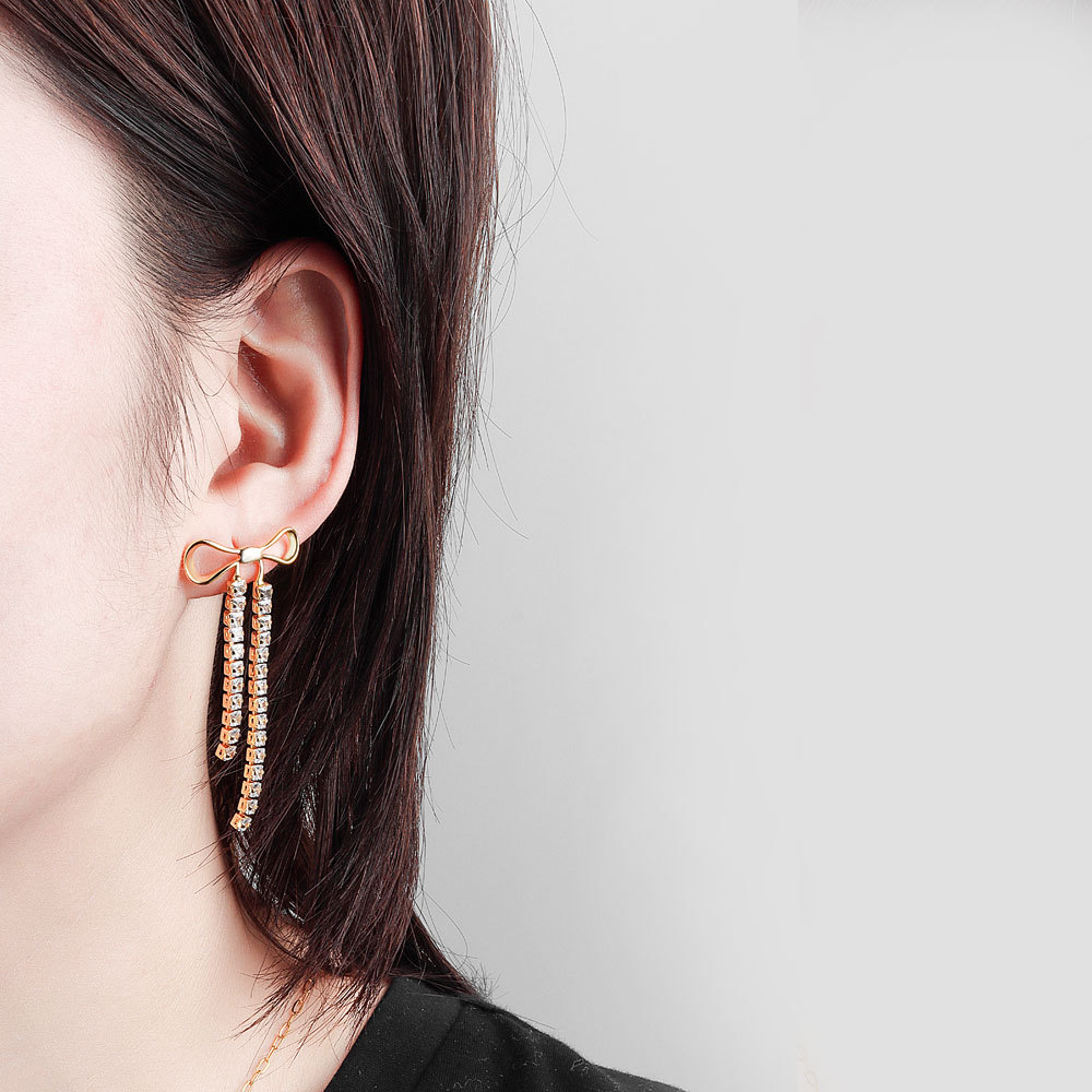 VELE #ED560 EARRINGS - VELE Official | Affordable Luxury Jewelry with Elegant Design