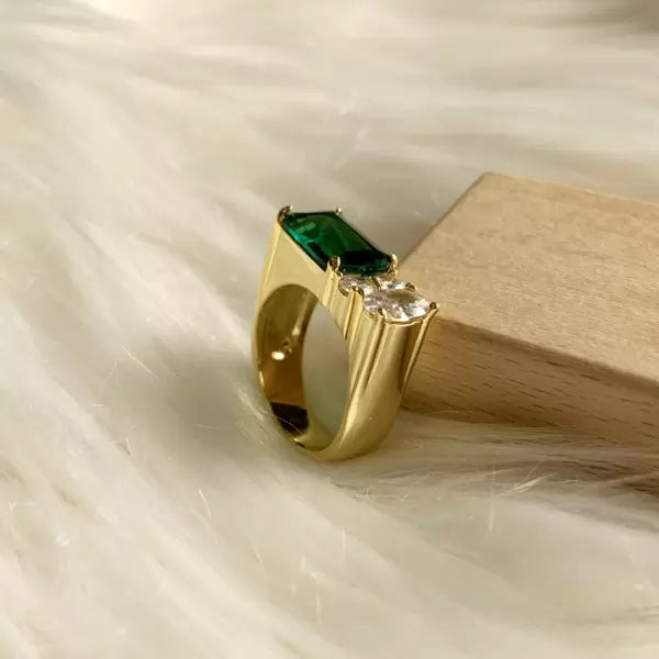 预发布站点、5.5ct Emerald Cut Emerald Asymmetric Engagement Ring、testother-12345