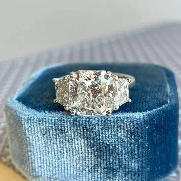 预发布站点、5.16ct Three-stone Cushion Cut Created White Sapphire Ring、testother-12345