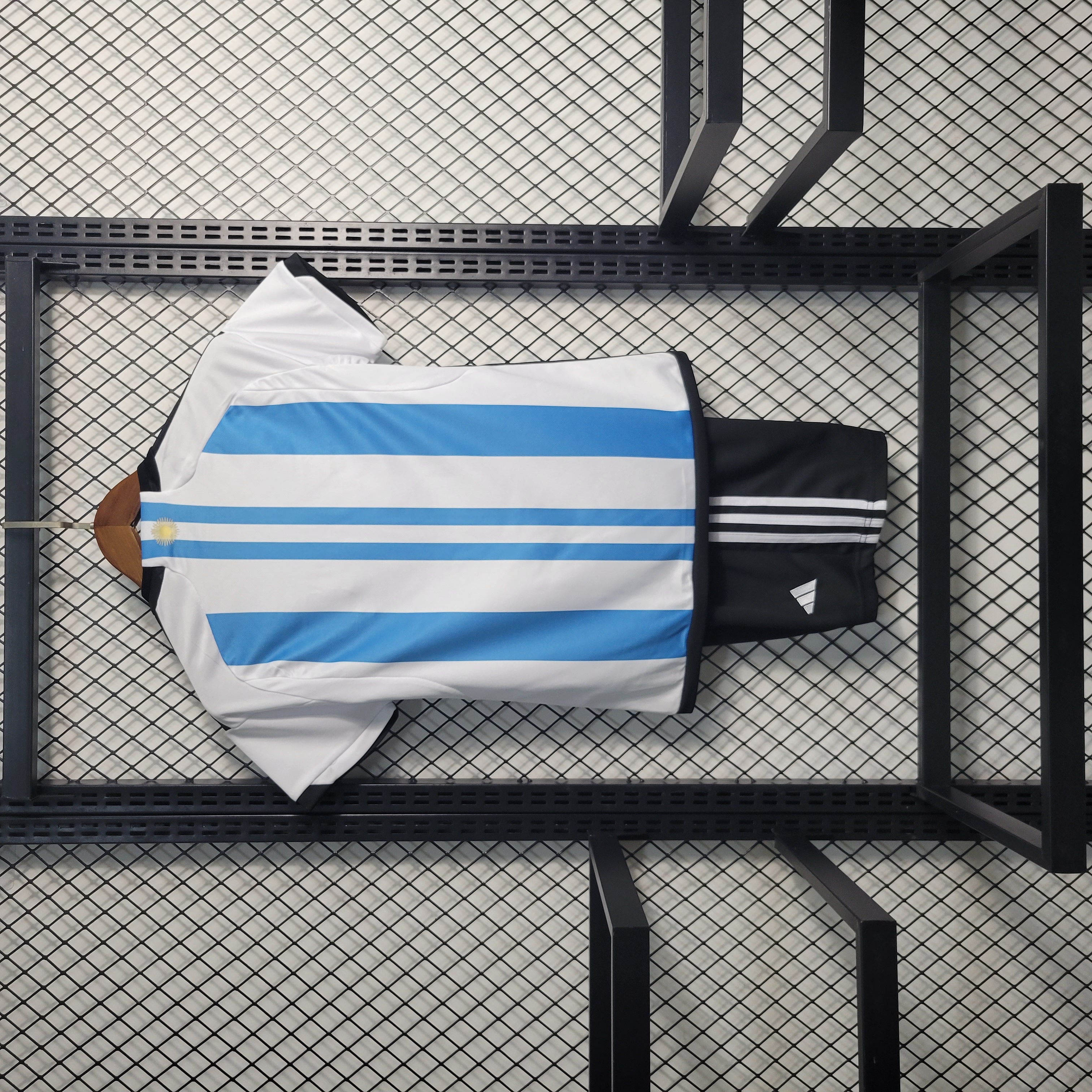 Argentina 3 Stars 22-23 Home Stadium Kids Kit ( with 2022 World Champions Patch )111