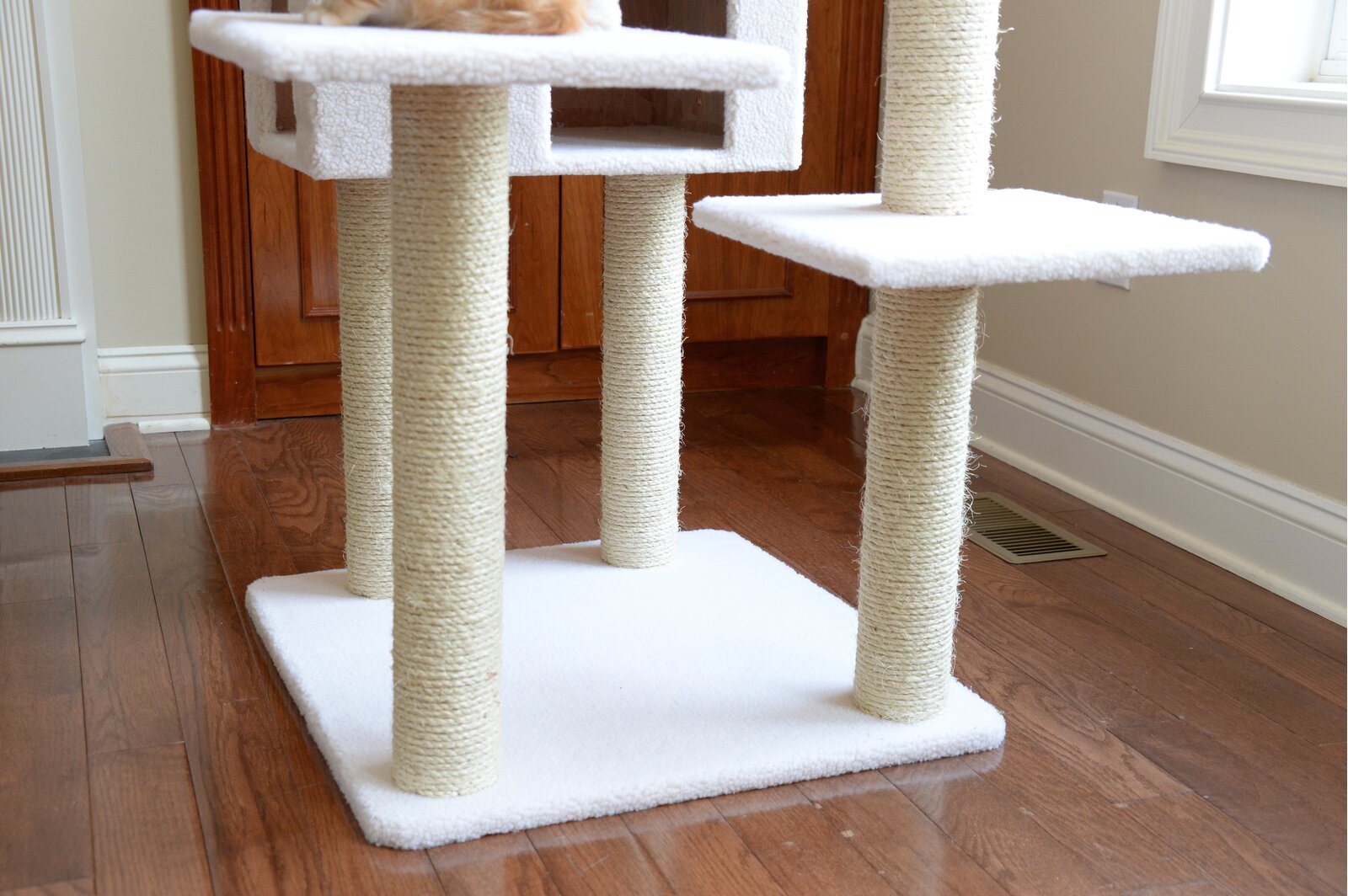 预发布站点、【Pet】77" Zuckerman Classic Real Wood Jackson Galaxy Approved Cat Tree、-12345