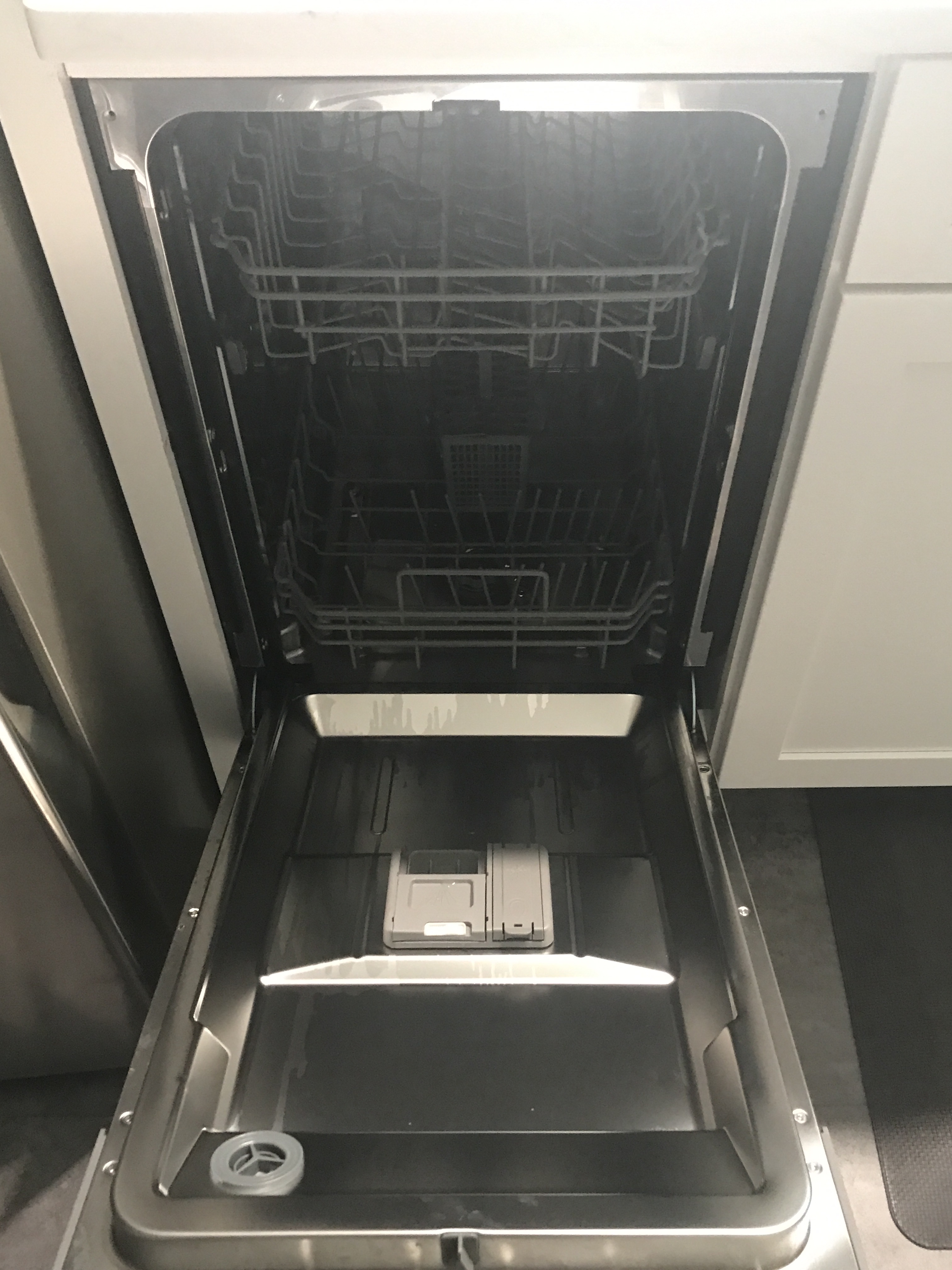 预发布站点、【Appliances】EdgeStar BIDW1802SS 18 Inch Wide 8 Place Setting Energy Star Rated Built-In Dishwasher、-12345