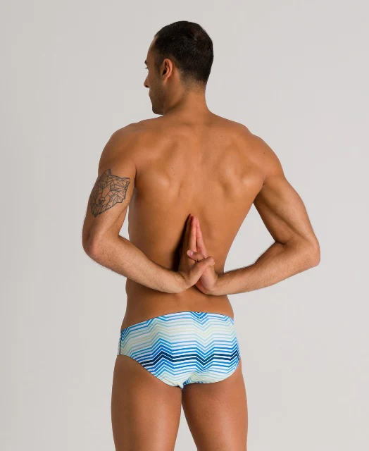 预发布站点、ARENA Multicolor Stripes Brief、mysite-12345