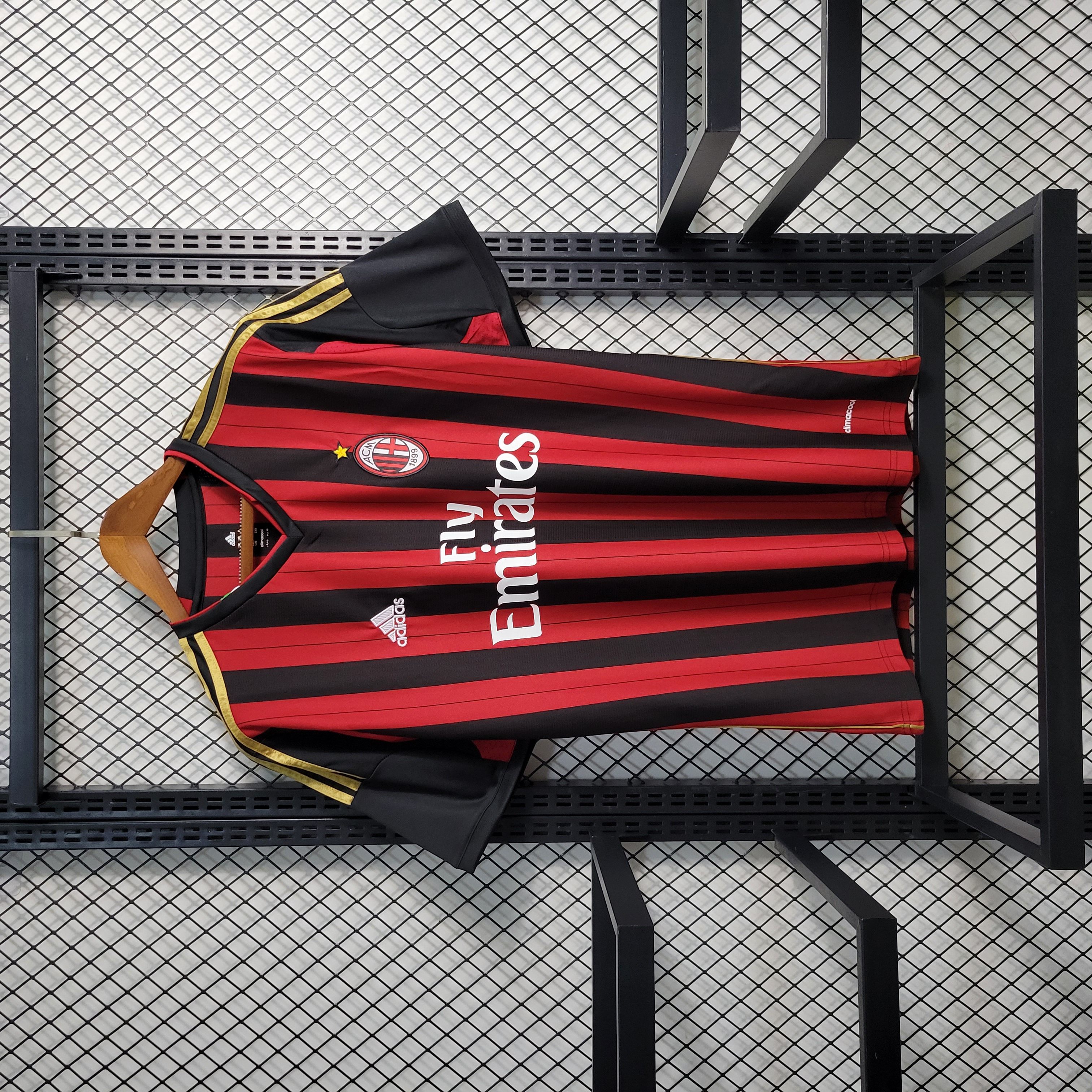 Retro AC Milan 13-14 Home Stadium Jersey111