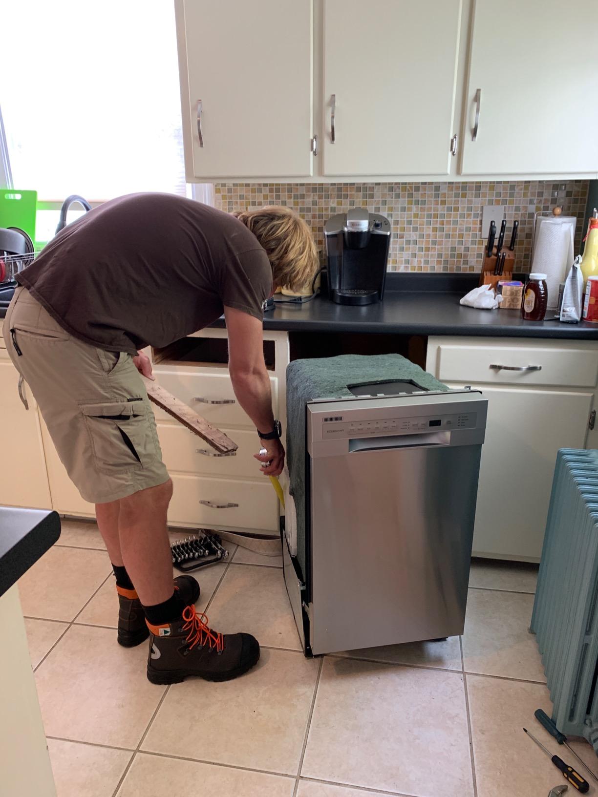 预发布站点、【Appliances】EdgeStar BIDW1802SS 18 Inch Wide 8 Place Setting Energy Star Rated Built-In Dishwasher、-12345