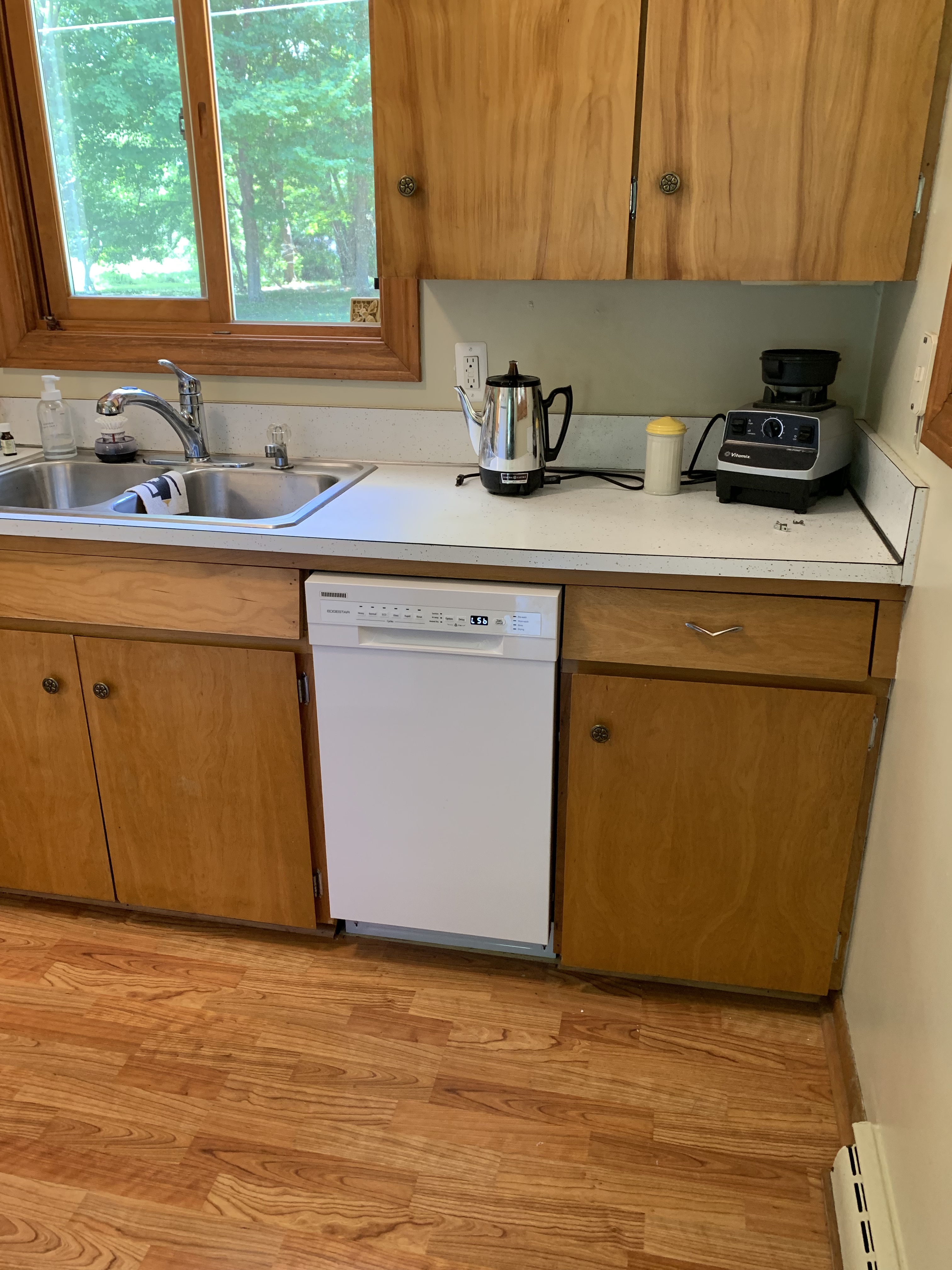 预发布站点、【Appliances】EdgeStar BIDW1802SS 18 Inch Wide 8 Place Setting Energy Star Rated Built-In Dishwasher、-12345