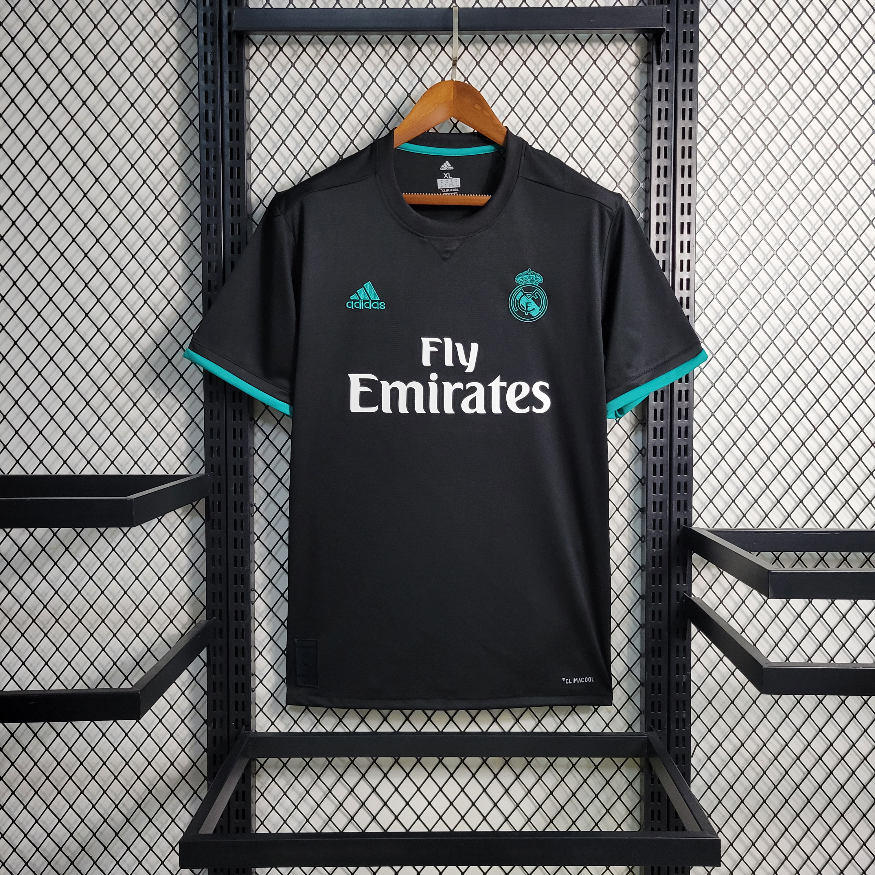 Retro Real Madrid 17-18 Away Stadium Jersey111