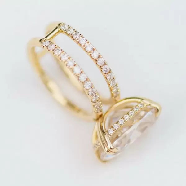 预发布站点、5 Cushion Cut White Sapphire Double Shank Ring in Gold、testother-12345