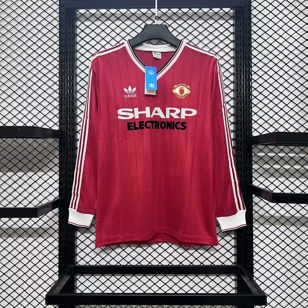 Manchester United Retro 82-83 Home Long Sleeve Jersey111