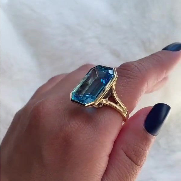 预发布站点、5ct Emerald Cut Blue Topaz Engagement Ring in Gold、testother-12345
