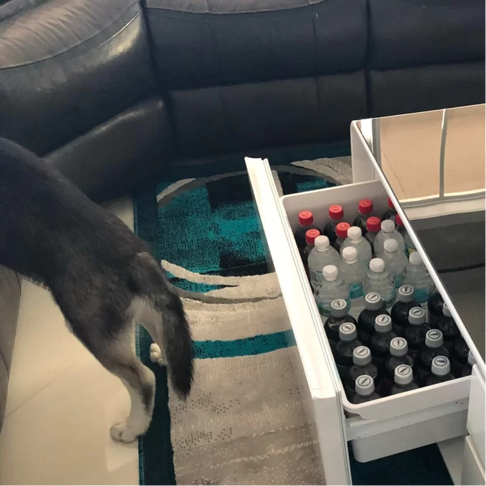 预发布站点、Smart coffee table with stereo, small fridge for storage、-12345