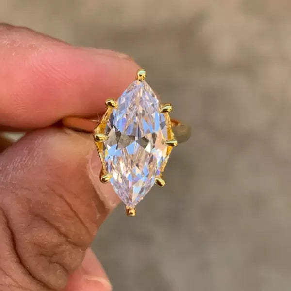 预发布站点、5ct Marquise Cut White Sapphire Engagement Ring in Gold、testother-12345