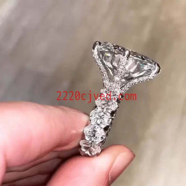 预发布站点、5.8ct Oval Cut White Sapphire Engagement Ring、testother-12345