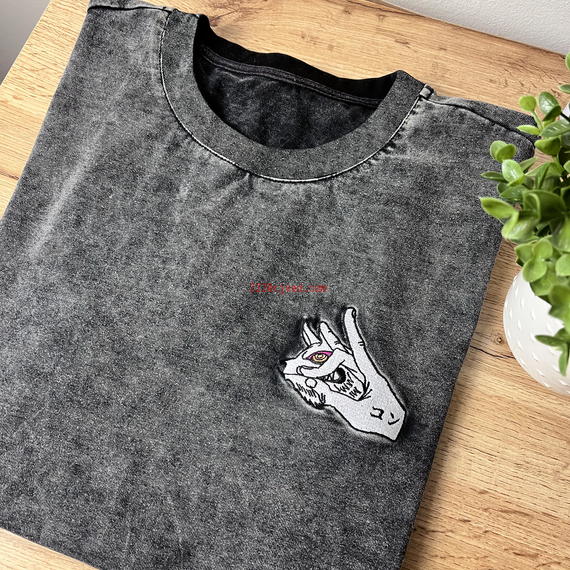 预发布站点、Aki "??? ?????" Acid Wash Embroidery T-shirt、mysite-12345