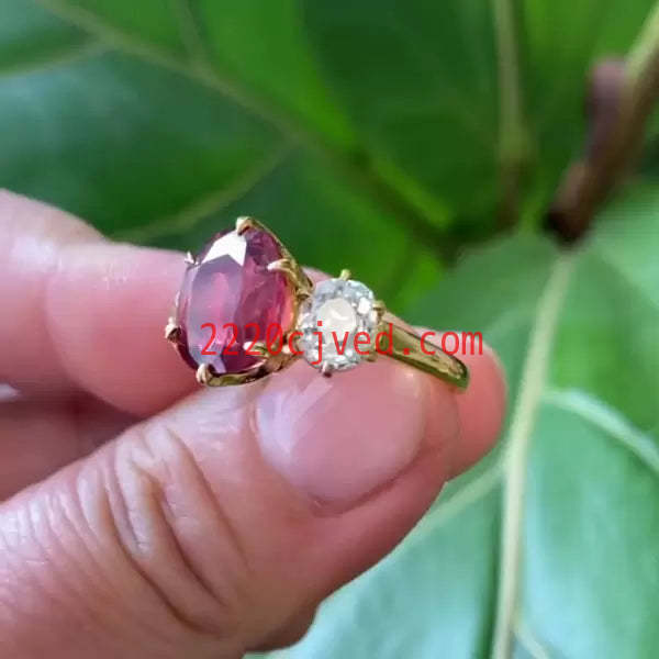 预发布站点、5.03ct Three-Stone Cushion Cut Ruby Engagement Ring in Gold、testother-12345