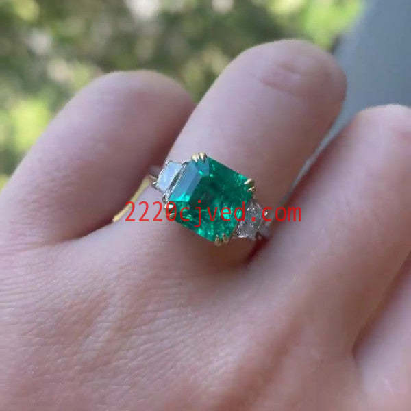 预发布站点、5.6ct Three-stone Emerald Cut Engagement Ring、testother-12345