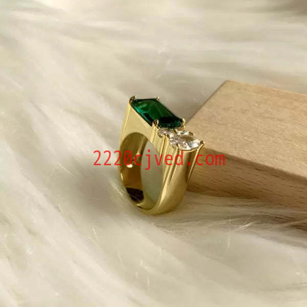 预发布站点、5.5ct Emerald Cut Emerald Asymmetric Engagement Ring、testother-12345