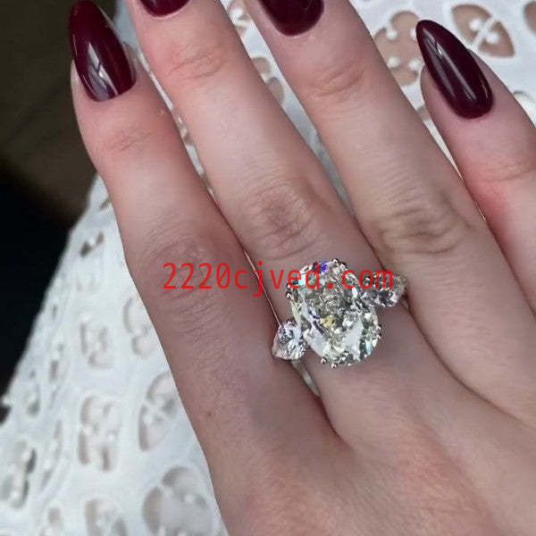 预发布站点、5.8ct Oval Cut Three Stone Engagement Ring、testother-12345